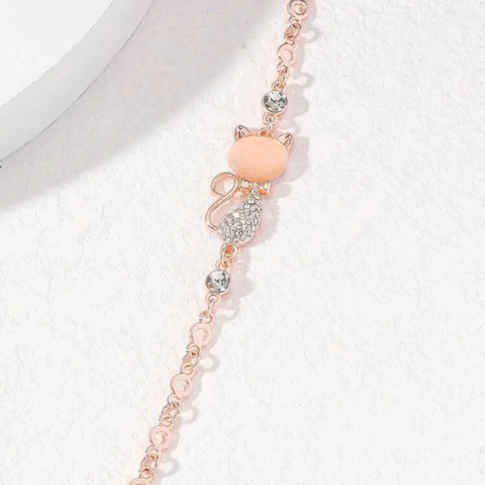 Fashionable pretty rose gold and rhinestone cat bracelet gift women cat lovers